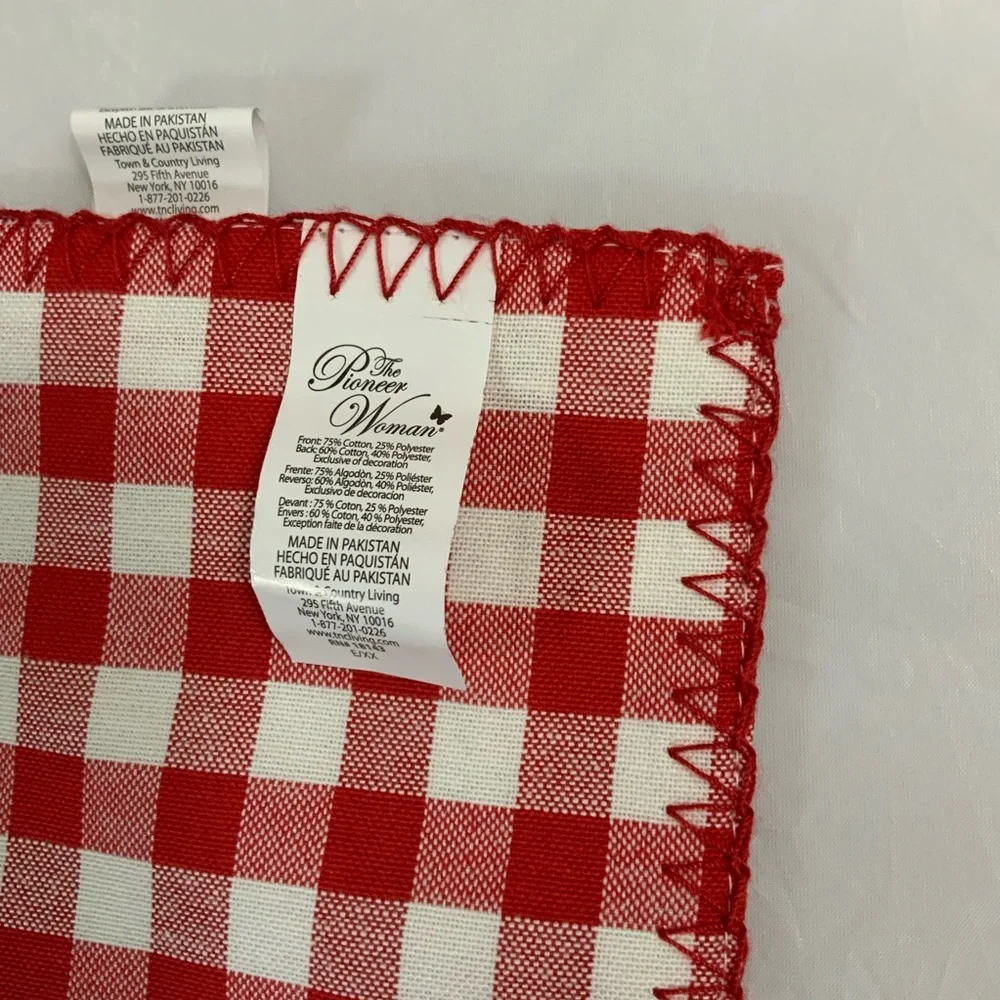 The Pioneer Woman 3 Reversible Heritage Patchwork Placemats